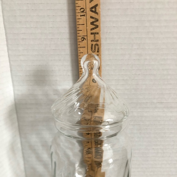 Clear Glass Apothecary Jar with Optic Swirl Design - Picture 6 of 9
